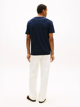 Carica l'immagine nel visualizzatore di Gallery, T-Shirt Tommy Hilfiger XXS