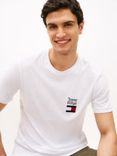 Carica l'immagine nel visualizzatore di Gallery, T-Shirt Tommy Hilfiger XXS