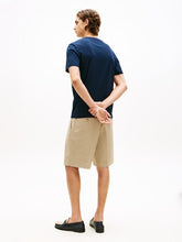 Carica l'immagine nel visualizzatore di Gallery, T-Shirt Tommy Hilfiger XXS