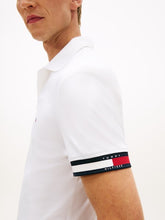 Carica l'immagine nel visualizzatore di Gallery, Polo Tommy Hilfiger XXS