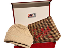 Carica l'immagine nel visualizzatore di Gallery, Christmas Box St Barth - Box0042Tex0001 4511
